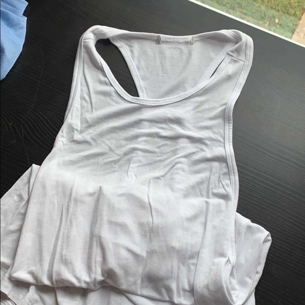 Workout tank open back